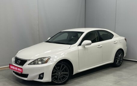 Lexus IS II рестайлинг 2, 2011 год, 1 768 000 рублей, 2 фотография