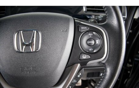 Honda Stepwgn IV, 2017 год, 2 599 000 рублей, 17 фотография