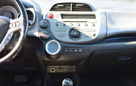 Honda Jazz II рестайлинг, 2009 год, 577 000 рублей, 17 фотография