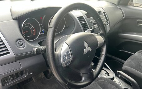Mitsubishi Outlander III рестайлинг 3, 2012 год, 1 290 000 рублей, 14 фотография