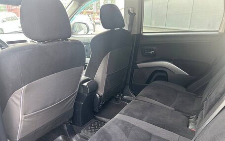 Mitsubishi Outlander III рестайлинг 3, 2012 год, 1 290 000 рублей, 9 фотография