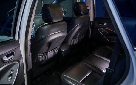 Hyundai Santa Fe III рестайлинг, 2016 год, 2 330 000 рублей, 14 фотография