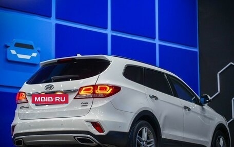 Hyundai Santa Fe III рестайлинг, 2016 год, 2 330 000 рублей, 6 фотография
