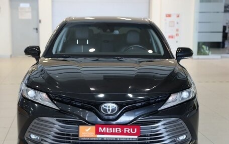 Toyota Camry, 2020 год, 3 000 000 рублей, 3 фотография