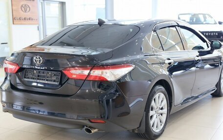 Toyota Camry, 2020 год, 3 000 000 рублей, 8 фотография