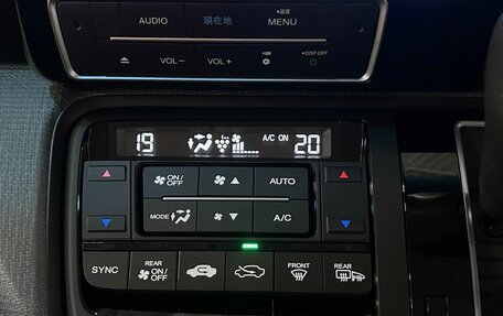 Honda Stepwgn IV, 2018 год, 1 997 000 рублей, 26 фотография
