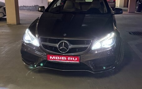 Mercedes-Benz E-Класс, 2015 год, 3 250 000 рублей, 1 фотография