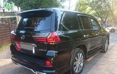 Lexus LX III, 2016 год, 6 500 000 рублей, 3 фотография