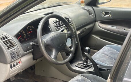 Mitsubishi Galant VIII, 1999 год, 250 000 рублей, 9 фотография