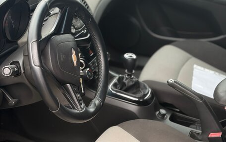 Chevrolet Cruze II, 2011 год, 695 000 рублей, 3 фотография