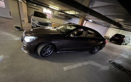 Mercedes-Benz E-Класс, 2015 год, 3 250 000 рублей, 3 фотография