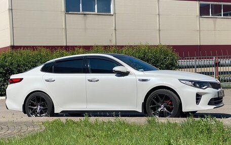 KIA Optima IV, 2017 год, 1 800 000 рублей, 13 фотография