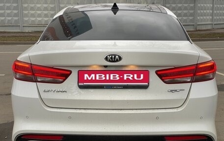 KIA Optima IV, 2017 год, 1 800 000 рублей, 12 фотография