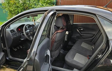 Volkswagen Polo VI (EU Market), 2013 год, 500 000 рублей, 16 фотография