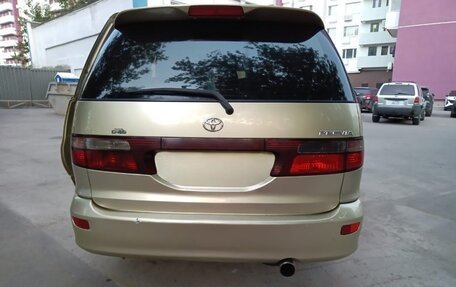 Toyota Previa II, 2002 год, 740 000 рублей, 3 фотография