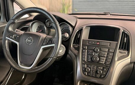 Opel Astra J, 2011 год, 830 000 рублей, 19 фотография