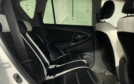 Toyota RAV4, 2012 год, 1 400 000 рублей, 13 фотография