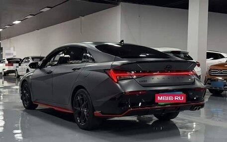 Hyundai Elantra, 2023 год, 1 500 000 рублей, 4 фотография