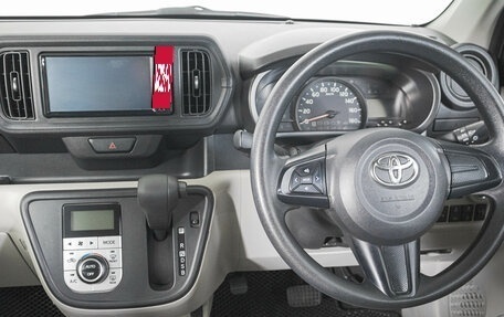 Toyota Passo III, 2018 год, 949 000 рублей, 15 фотография
