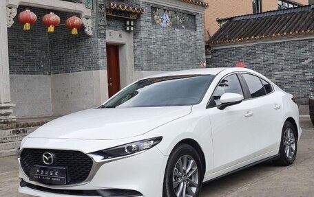 Mazda 3, 2023 год, 1 992 000 рублей, 1 фотография