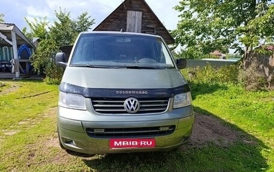 Volkswagen Multivan T5, 2004 год, 900 000 рублей, 1 фотография