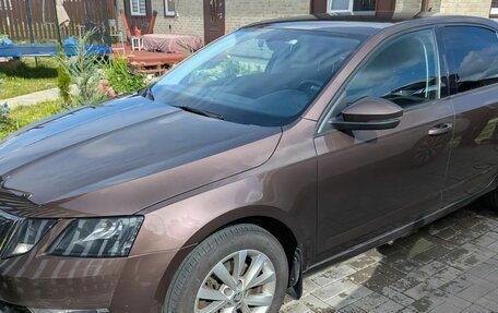 Skoda Octavia, 2018 год, 1 750 000 рублей, 2 фотография
