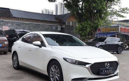 Mazda 3, 2023 год, 1 992 000 рублей, 3 фотография