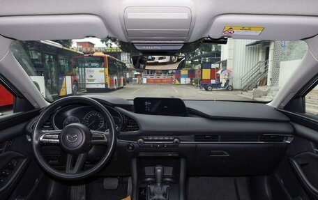 Mazda 3, 2023 год, 1 992 000 рублей, 8 фотография