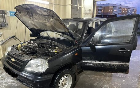 Chevrolet Niva I рестайлинг, 2007 год, 135 000 рублей, 9 фотография