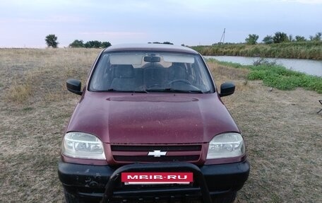 Chevrolet Niva I рестайлинг, 2004 год, 370 000 рублей, 3 фотография