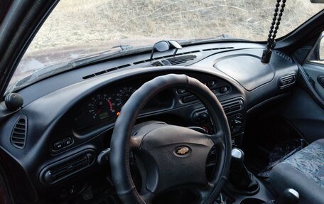 Chevrolet Niva I рестайлинг, 2004 год, 370 000 рублей, 7 фотография