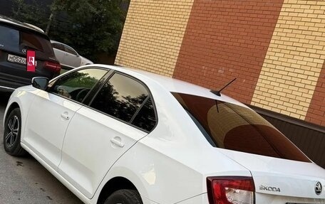 Skoda Rapid I, 2019 год, 950 000 рублей, 2 фотография