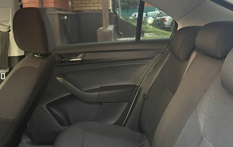 Skoda Rapid I, 2019 год, 950 000 рублей, 12 фотография