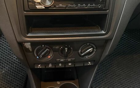 Skoda Rapid I, 2019 год, 950 000 рублей, 11 фотография