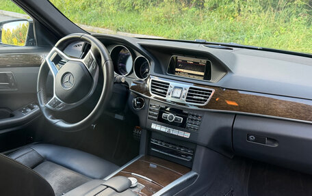 Mercedes-Benz E-Класс, 2014 год, 1 930 000 рублей, 15 фотография