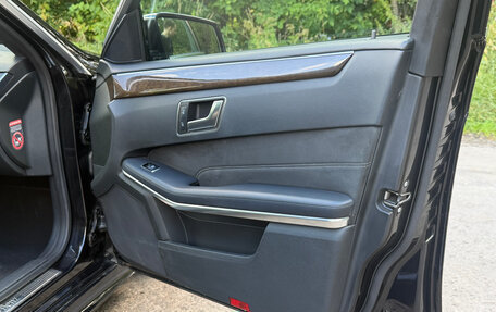 Mercedes-Benz E-Класс, 2014 год, 1 930 000 рублей, 21 фотография