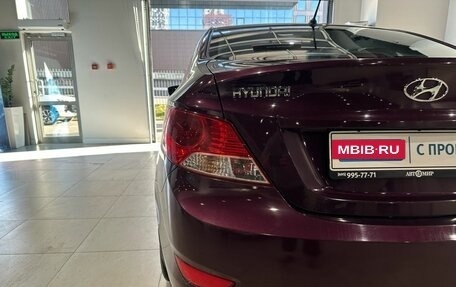 Hyundai Solaris II рестайлинг, 2012 год, 800 000 рублей, 9 фотография