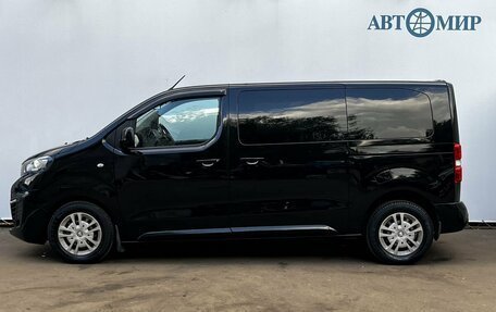 Peugeot Traveller I, 2019 год, 2 500 000 рублей, 8 фотография