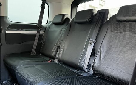 Peugeot Traveller I, 2019 год, 2 500 000 рублей, 12 фотография