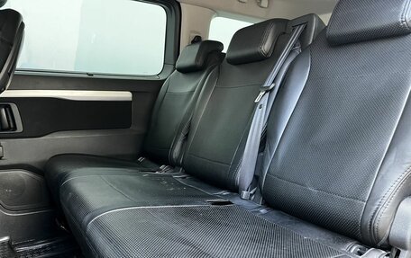 Peugeot Traveller I, 2019 год, 2 500 000 рублей, 11 фотография