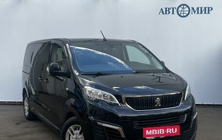 Peugeot Traveller I, 2019 год, 2 500 000 рублей, 3 фотография