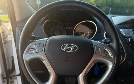 Hyundai ix35 I рестайлинг, 2012 год, 1 500 000 рублей, 14 фотография