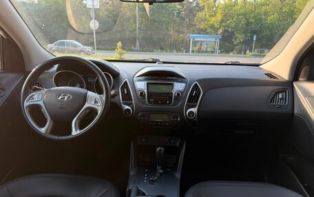 Hyundai ix35 I рестайлинг, 2012 год, 1 500 000 рублей, 16 фотография