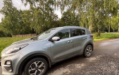 KIA Sportage IV рестайлинг, 2021 год, 2 300 000 рублей, 2 фотография
