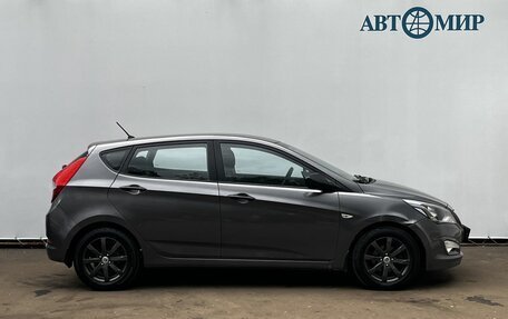 Hyundai Solaris II рестайлинг, 2015 год, 870 000 рублей, 4 фотография