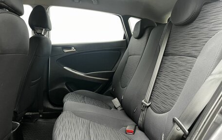 Hyundai Solaris II рестайлинг, 2015 год, 870 000 рублей, 11 фотография