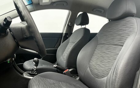 Hyundai Solaris II рестайлинг, 2015 год, 870 000 рублей, 10 фотография