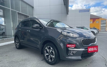 KIA Sportage IV рестайлинг, 2019 год, 2 150 000 рублей, 4 фотография