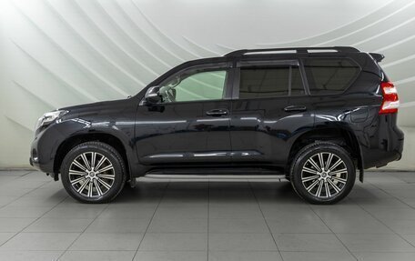 Toyota Land Cruiser Prado 150 рестайлинг 2, 2014 год, 3 248 000 рублей, 4 фотография