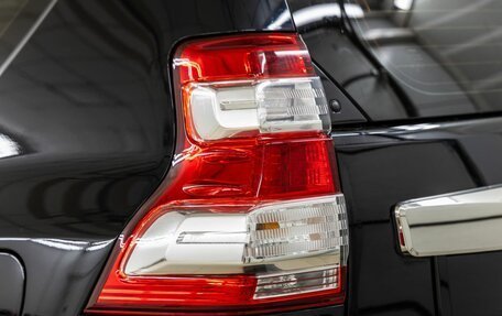 Toyota Land Cruiser Prado 150 рестайлинг 2, 2014 год, 3 248 000 рублей, 12 фотография